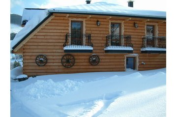 Slovakia Privát Ždiar, Exterior